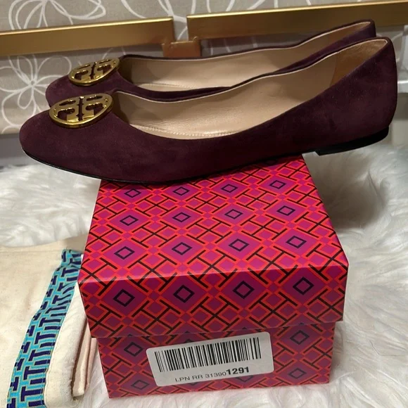 Tory Burch Chelsea Ballet Flats - Picture 4 of 6